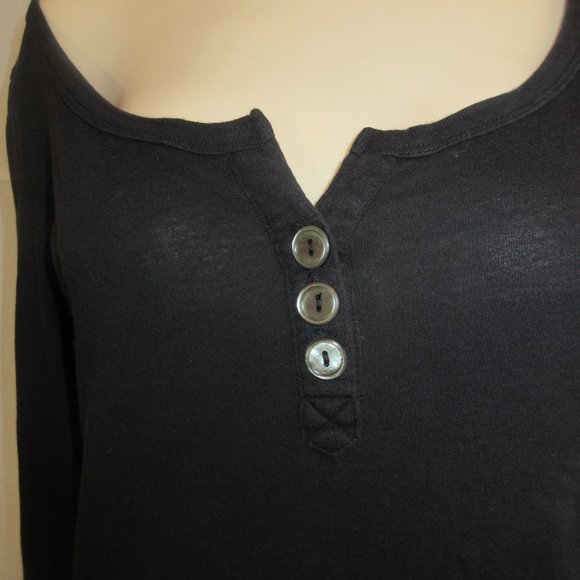 Wilfred Aritzia  Blouse Top Black 3 Buttons Cotton  Women Medium - Picture 5 of 10